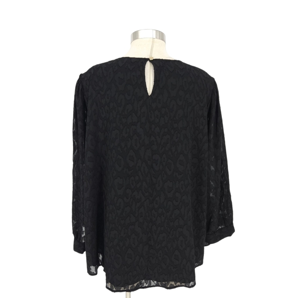 Draper James Belle Meade Blouse Black Jacquard Leopard 3/4 Sleeve Button Back 22 - Picture 4 of 9